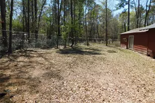 855 Bentwood Bend, Livingston, TX 77351 - Photo 5