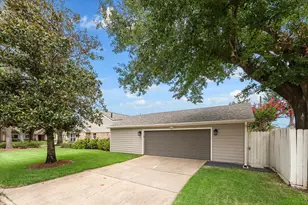 2702 Manila Ln, Houston, TX 77043 - Photo 31