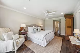 2702 Manila Ln, Houston, TX 77043 - Photo 15