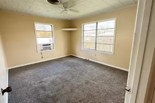 116 W Mahan St, Richwood, TX 77531 - Photo 9