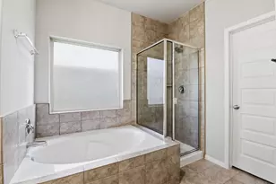8415 Baywatch Cir, Baytown, TX 77523 - Photo 33
