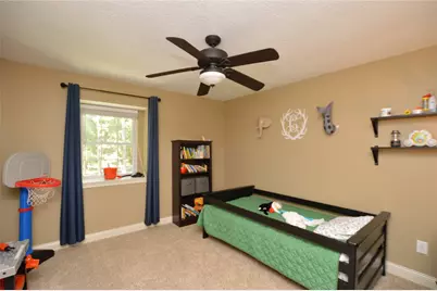 2 Woodhaven Wood Court, The Woodlands, TX 77380 - Photo 15