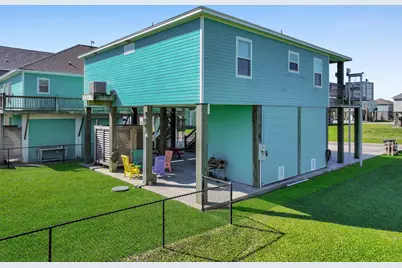 978 Seadrift Drive, Crystal Beach, TX 77650 - Photo 37