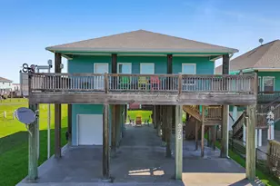 978 Seadrift Dr, Crystal Beach, TX 77650 - Photo 41