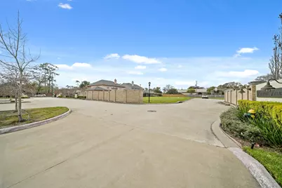 1202 Hilshire Villa Drive, Hilshire, TX 77055 - Photo 23