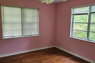 319 E Walnut, Winnie, TX 77665 - Photo 15