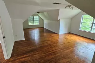 319 E Walnut, Winnie, TX 77665 - Photo 17