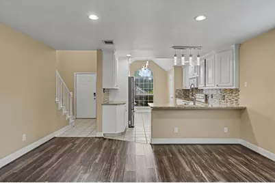 18477 Sunrise Oaks Court, Montgomery, TX 77316 - Photo 9