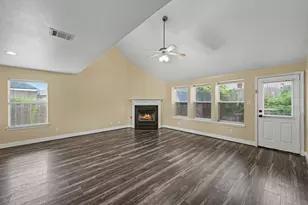 18477 Sunrise Oaks Ct, Montgomery, TX 77316 - Photo 7