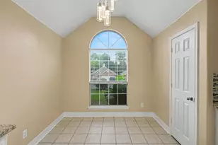 18477 Sunrise Oaks Ct, Montgomery, TX 77316 - Photo 13