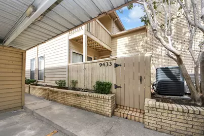 9433 Pagewood Ln, Houston, TX 77063 - Photo 5
