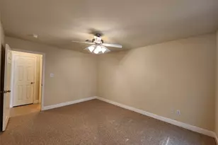 4100 Blossom St, Houston, TX 77007 - Photo 17