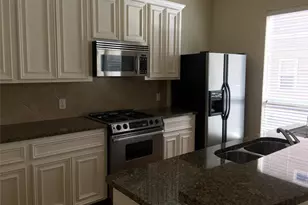 4100 Blossom St, Houston, TX 77007 - Photo 3