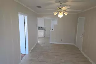 1795 Euclid St, Beaumont, TX 77705 - Photo 3