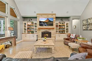 126 Fluorite Ct, Huntsville, TX 77340 - Photo 9