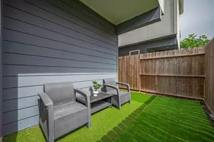 1902 Dan St, Houston, TX 77020 - Photo 37