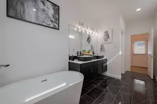 1902 Dan St, Houston, TX 77020 - Photo 23