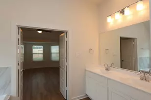 21318 Villa Spruce Ln, Tomball, TX 77377 - Photo 7