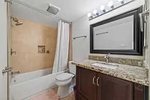 1805 Stoney Brook Dr Dr, Houston, TX 77063 - Photo 21