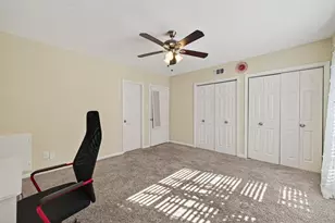 1805 Stoney Brook Dr Dr, Houston, TX 77063 - Photo 19