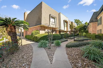 1805 Stoney Brook Dr Drive #103, Houston, TX 77063 - Photo 29