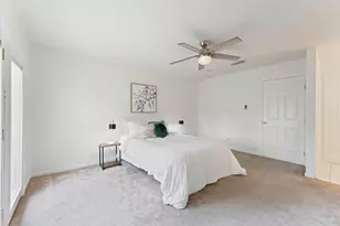 5005 Georgi Ln, Houston, TX 77092 - Photo 17