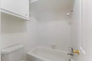 5005 Georgi Ln, Houston, TX 77092 - Photo 27