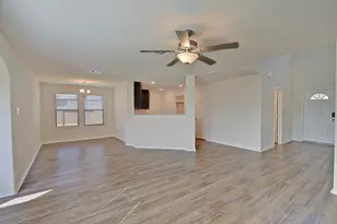 16715 Twisted Pines Dr, Conroe, TX 77302 - Photo 5