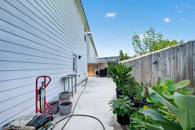 4815 Eastland Street, Houston, TX 77028 - Photo 21