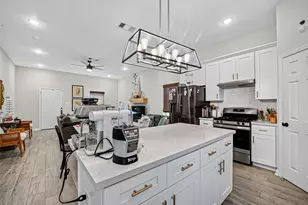 4815 Eastland St, Houston, TX 77028 - Photo 7