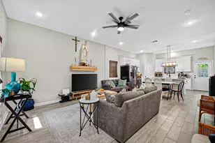 4815 Eastland St, Houston, TX 77028 - Photo 3