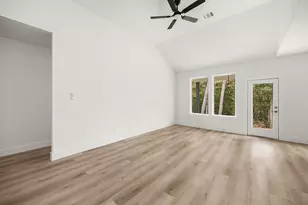 12161 La Salle River Rd, Conroe, TX 77304 - Photo 11