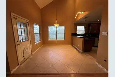 914 Chase Creek Circle, Bacliff, TX 77518 - Photo 7