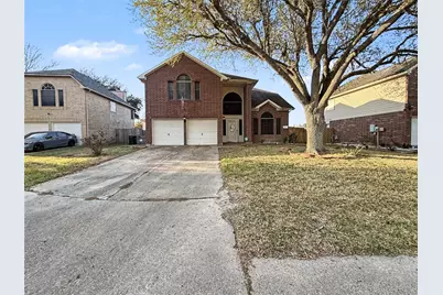 914 Chase Creek Circle, Bacliff, TX 77518 - Photo 1