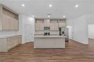 1220 N Neal Pickett Dr, College Station, TX 77840 - Photo 9