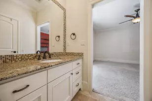4920 Cedar St, Bellaire, TX 77401 - Photo 23