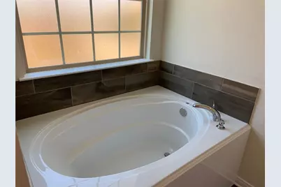 139 Bates Court, Huntsville, TX 77320 - Photo 15