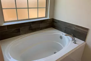 139 Bates Ct, Huntsville, TX 77320 - Photo 15