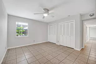 6315 Crab Orchard Rd, Houston, TX 77057 - Photo 13