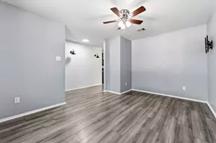 9702 Jacy Creek Dr, Tomball, TX 77375 - Photo 19