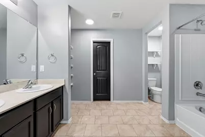 9702 Jacy Creek Drive, Tomball, TX 77375 - Photo 23