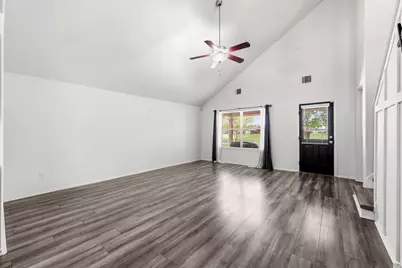 9702 Jacy Creek Drive, Tomball, TX 77375 - Photo 7