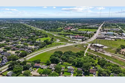 718 Staffordshire  Road Road, Stafford, TX 77477 - Photo 9