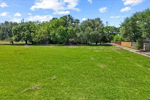718 Staffordshire Road Rd, Stafford, TX 77477 - Photo 5