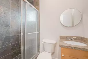 1555 Birdsall St, Houston, TX 77007 - Photo 11