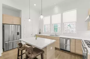 4010 University Grove St, Houston, TX 77023 - Photo 7
