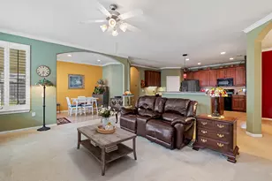 50 S Dylanshire Cir, Conroe, TX 77384 - Photo 11