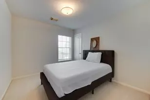 18715 Amesbury Manor Ln, Houston, TX 77094 - Photo 25