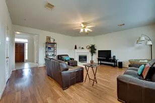 18715 Amesbury Manor Ln, Houston, TX 77094 - Photo 3
