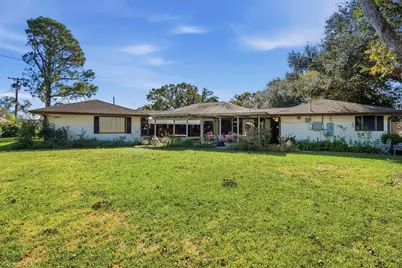 1718 Fairhill Circle, Texas City, TX 77591 - Photo 35